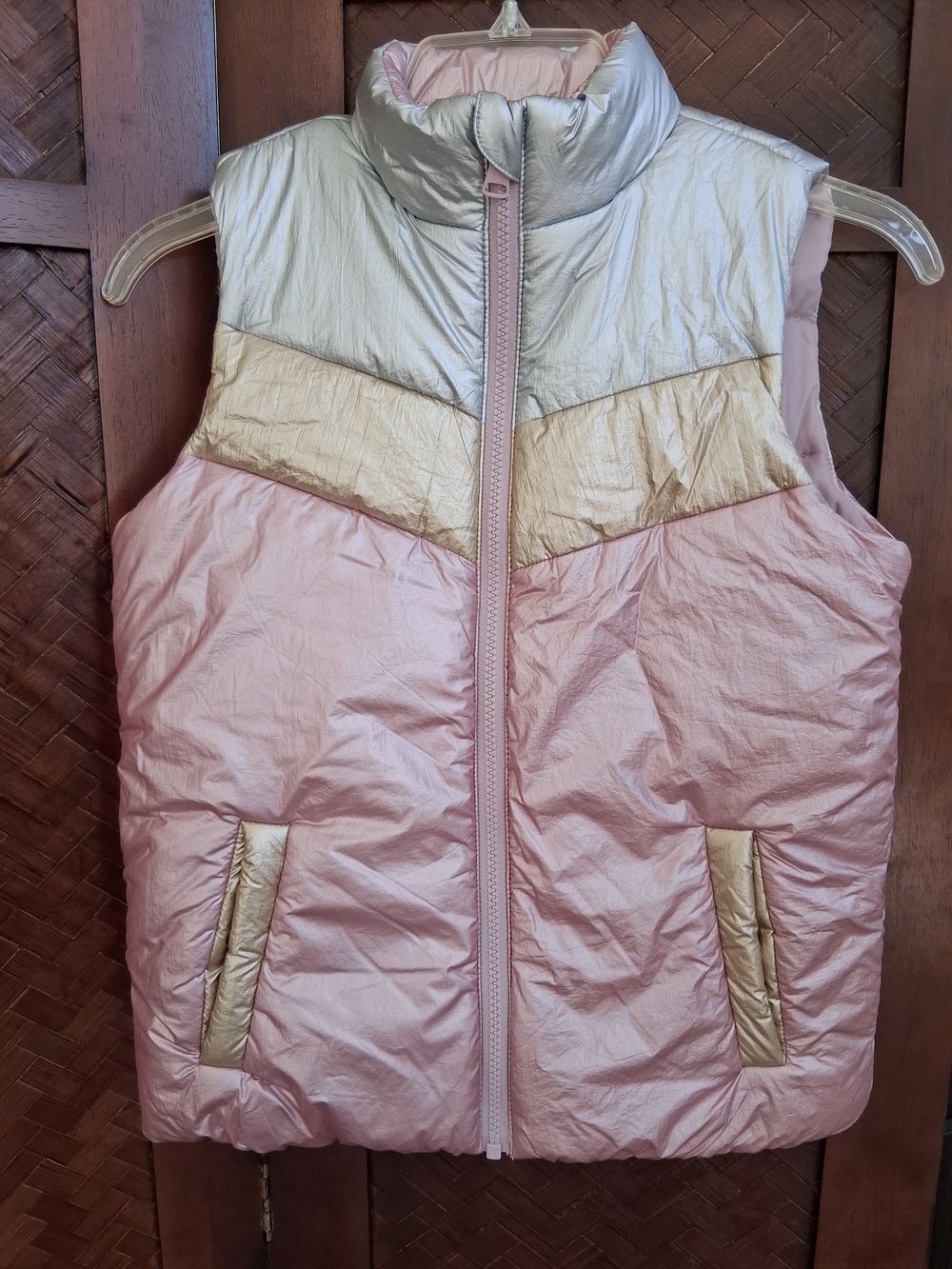 Girls' Metallic Pink Puffer Vest - Lightweight Sleeveless Jacket